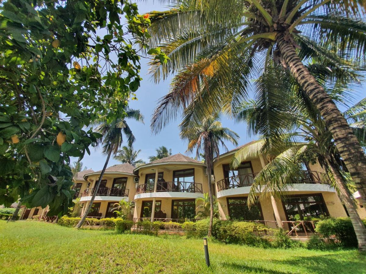 Ahg Maya Bay Resort & Spa Michamvi Kae Bagian luar foto