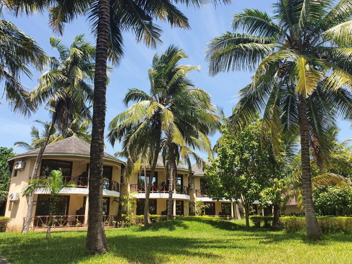 Ahg Maya Bay Resort & Spa Michamvi Kae Bagian luar foto